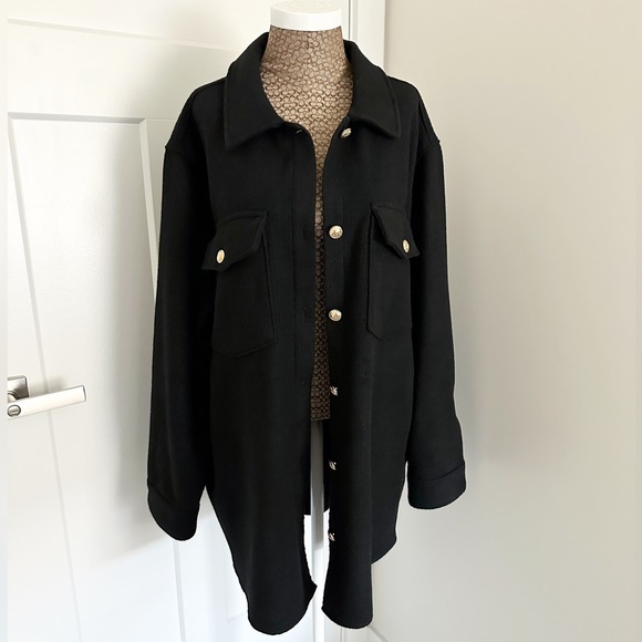 Tweed Button Oversized Shacket - Picture 2 of 4